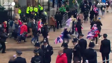 Incoronazione Carlo III, la famiglia reale sul balcone di Buckingham Palace