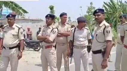 पश्चिमी चंपारण: युवती की हत्या पर बवाल, घंटों रहा सड़क जाम, जाँच में जुटी पुलिस
