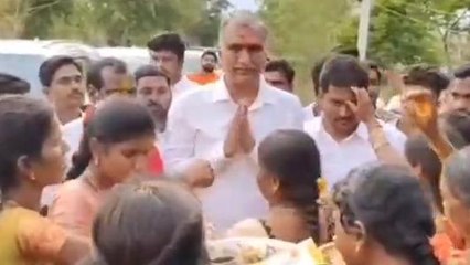 నారాయణరావుపేట: పెద్దమ్మ పెద్దిరాజుల కళ్యాణ వేడుకల్లో పాల్గొన్న మంత్రి