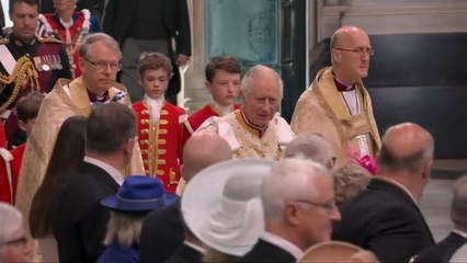 Ceremonia muy musical y cargada de simbolismo para coronar a Carlos III