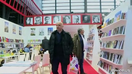 In Russia esplosione ferisce lo scrittore Prilepin