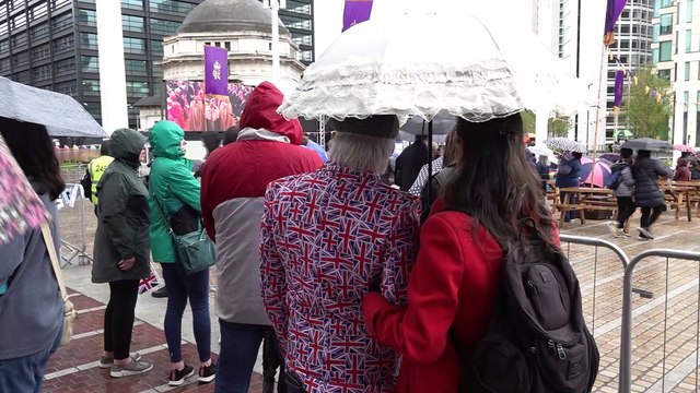 Brummies brave rain to witness King's coronation