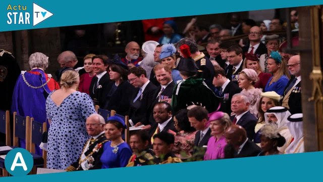 Prince Harry : il était déjà dans un avion vers les Etats-Unis lors de l'apparition au balcon du Roi