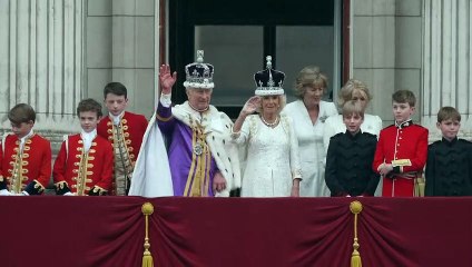 Líderes parabenizam Charles III por coroação