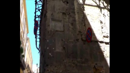 Download Video: Palermo, un viaggio del degrado della Kalsa, ottant'anni dopo le bombe del 1943