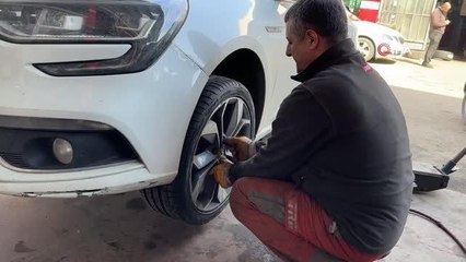 Oto lastikçilerde değişim yoğunluğu