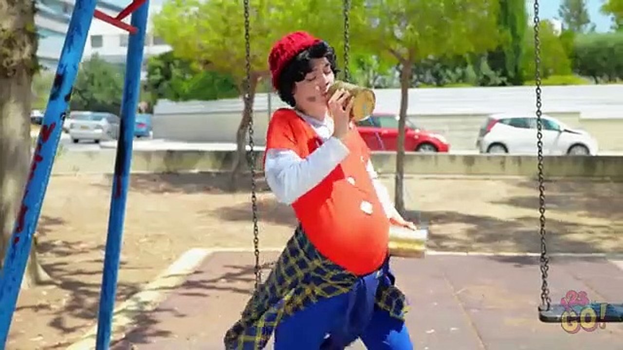 123 go:EATING ONLY ONE COLOR OF FOOD FOR 24 HOURS || Last To STOP Eating Wins! Pranks by 123 GO! CHALLENGE 2023