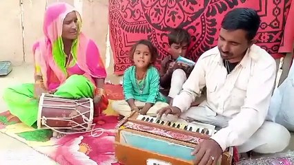 राजस्थान की बच्ची के ‘कंठी पर मोर बोले, पर या बनड़ी ना बोले’ गाने ने सोशल मीडिया पर मचा दिया तहलका