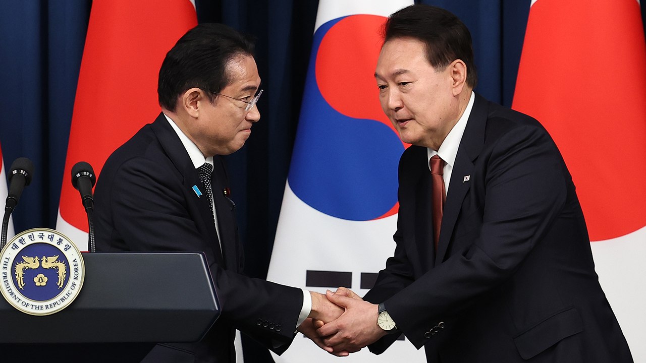 "후쿠시마 오염수 관련 한국 전문가 시찰단 파견"...한일 정상회담 결과는? / YTN