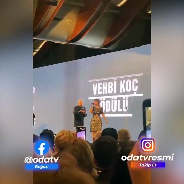 22. Vehbi Koç Ödülü Genco Erkal ve Dostlar Tiyatrosu'na verildi