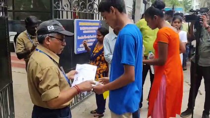 NEET के लिए पुख्ता सुरक्षा व्यवस्था, कड़ाई से हुई दस्तावेजों की हुई जांच