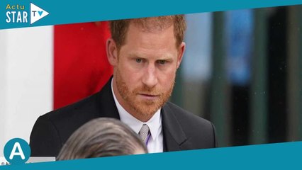 Couronnement de Charles III : Harry glacial avec William, ce regard qui en dit long