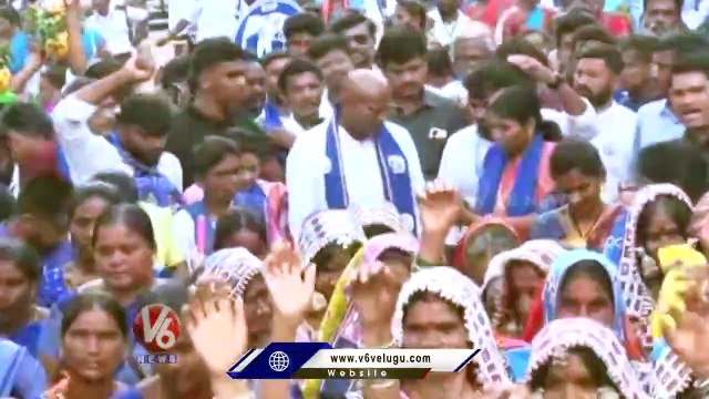 BSP State Chief RS Praveen Kumar Entry _ Telangana Bharosa Sabha _ V6 News