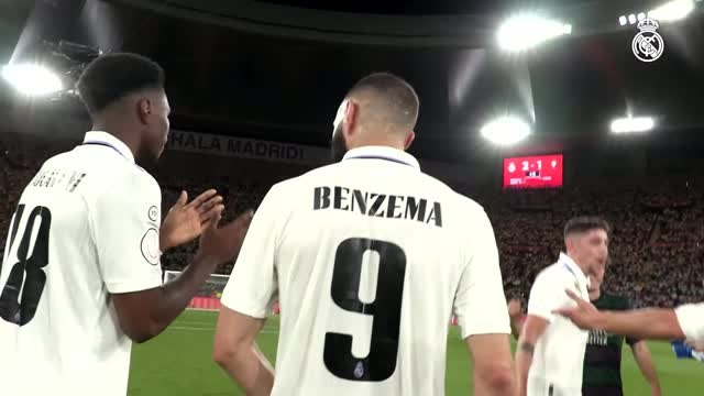 Real Madrid players and staff celebrate their 20th Copa del Rey