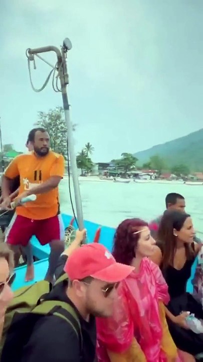 Faire du bateau dans les grosses vagues : risqué