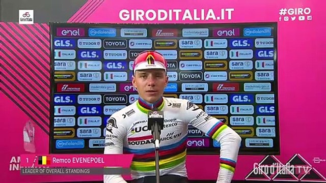 Tour d'Italie 2023 - Remco Evenepoel : We did well staying out of trouble. There was a nasty crash. I saw it happen. Luckily I wasn't caught in it. Before that I could really feel that wearing the Maglia Rosa is something special in Italy
