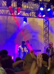 Zeca Baleiro discute durante show em Alagoas "Sabe o que é Lei Rouanet?"