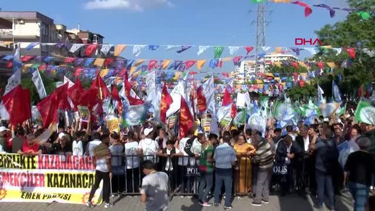 PERVİN BULDAN YEŞİL SOL'UN ALTINA MÜHRÜ VURUN