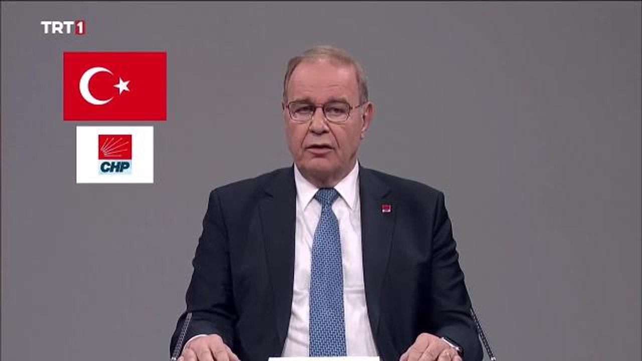 Faik Öztrak, TRT'deki Propoganda Konuşmasında: "Türkiye Mucizesi Başlıklarına Hazır Olun. Beş Yıl Sonra Türkiye Dünyanın Parlayan Yıldızı Olacak"
