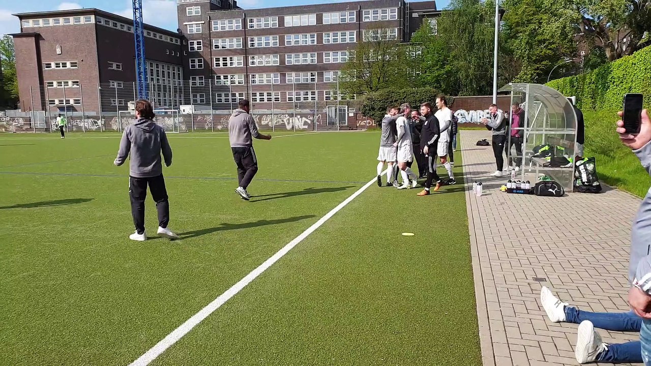 Der Abpfiff: Der ETSV Hamburg ist aufgestiegen!