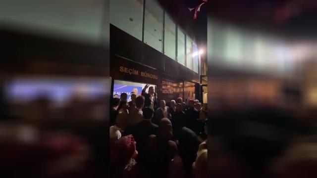 CHP Grup Başkanvekili Özgür Özel, İmamoğlu'na yönelik provokasyona tepki gösterdi