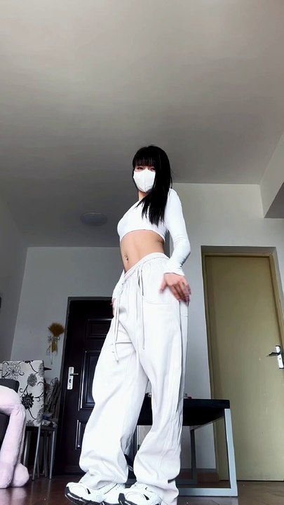 Awesome dance in music / Best dance / Best music / Like & Follow me Beautiful people