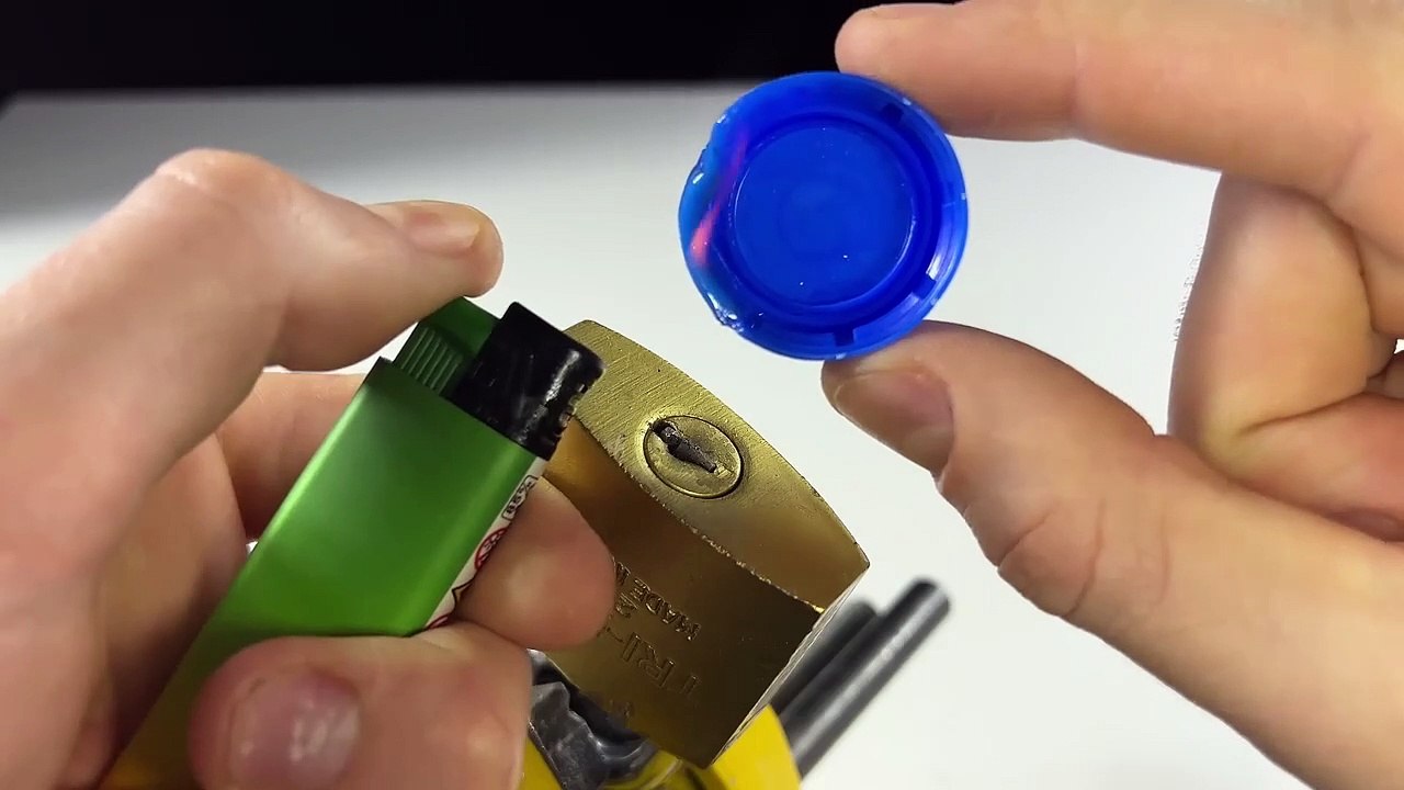 How To Remove Broken Key From Lock _ Locksmiths secret