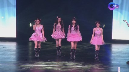 K-pop girl group Red Velvet, muling nagpabilib sa kanilang "R to V" concert sa bansa | BT