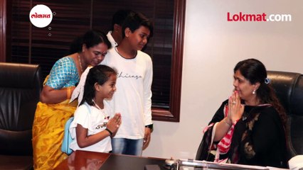 पंकजा मुंडेंना भेटण्साठी नांदेडची फॅन आली