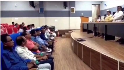 ములుగు: ఫిర్యాదులు త్వరగా పరిష్కరించండి.. జిల్లా కలెక్టర్ ఆదేశాలు..!
