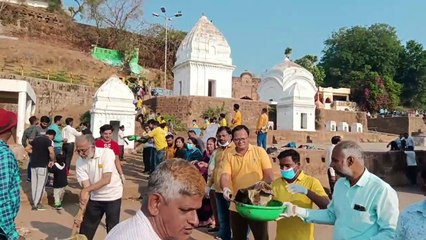 Cleaned the area of ​​Tapti, sacrificed in the Mahayagya of Shramdaan