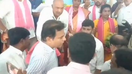 అభివృద్ధి కార్యక్రమాలను ప్రారంభించిన మంత్రి కేటీఆర్..