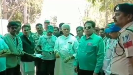 सागर: रैकवार समाज में IG के खिलाफ आक्रोश,जाने माजरा