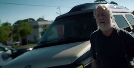 The Girl From Plainville S01 E01