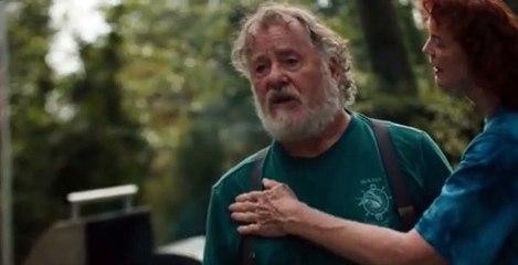 The Girl From Plainville S01 E02