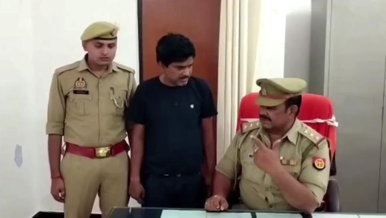 सोनभद्र: पुलिस ने 9 लाख रुपये की हेरोइन जब्त की...