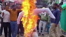 गढ़ में खिलाफत: महिला मोर्चा ने फूंका कमलनाथ का पुतला,मुर्दाबाद के लगे नारे