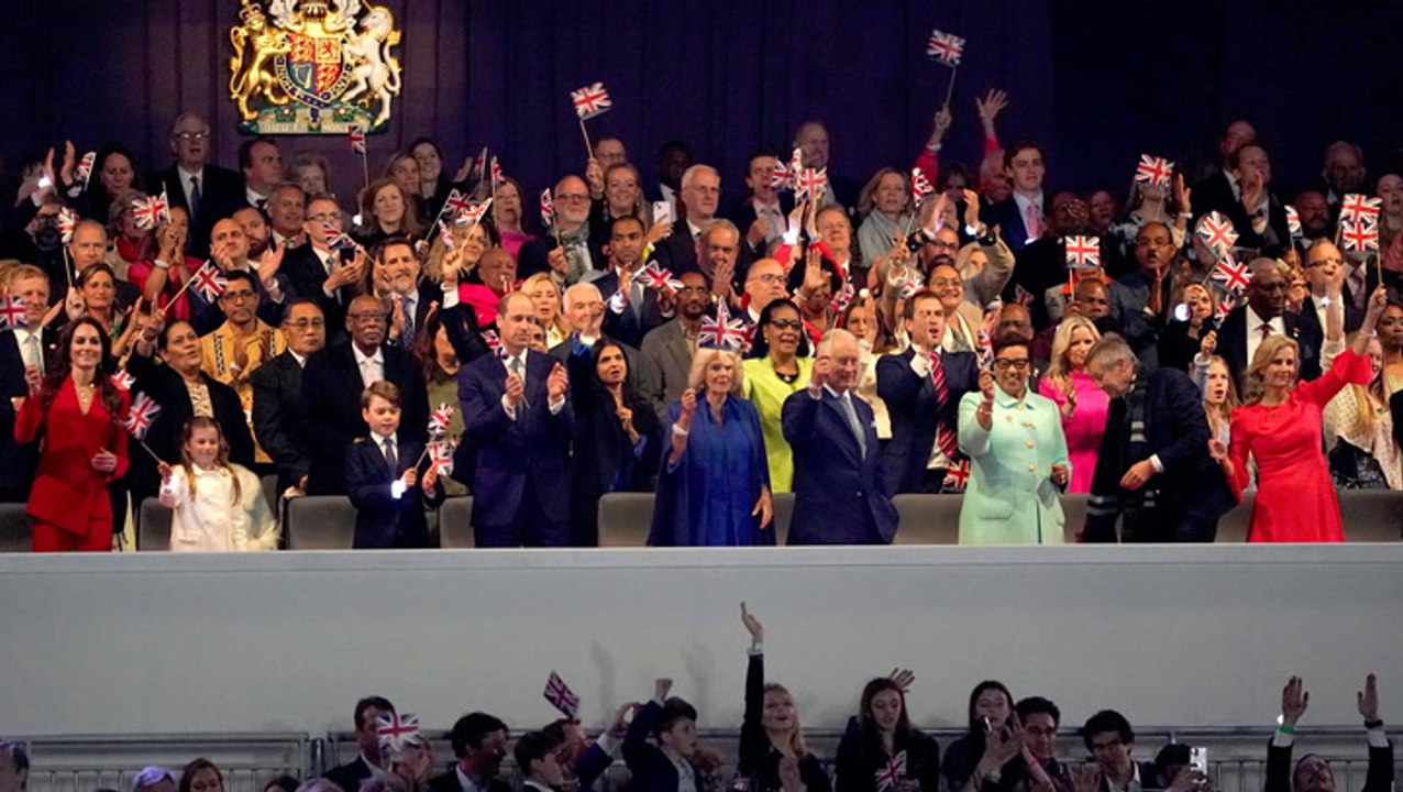 Beim krönungskonzert: so ausgelassen feierten charles & camilla