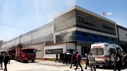 Mobilya fabrikasında korkutan yangın