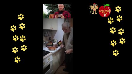 funny dog reaction dog Saliva come out when girl eat somthing