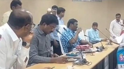 నిజామాబాద్: త్వరగా పరిష్కరించండి.. అధికారులకు కలెక్టర్ ఆదేశాలు..!