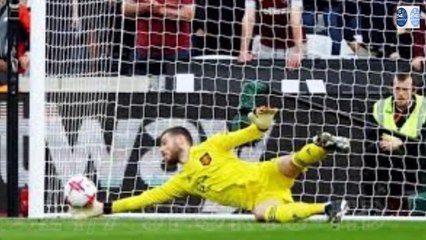 De gea mistake vs west Ham  Netizens react with fury to another goalkeeper clanger