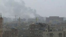 أعمدة دخان تتصاعد في سماء الخرطوم مع تجدد الاشتباكات