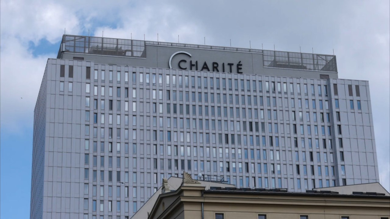 Überhöhte Medikamentendosen: Charité-Arzt unter Mordverdacht