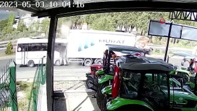 Feci kazada ağır yaralanan yaşlı kadın, 3 günlük yaşam savaşını kaybetti