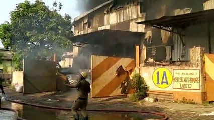 डानकुनी में प्लास्टिक कारखाने में लगी आग