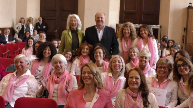 Tumore al seno, da racconti e fotografie un aiuto alle pazienti