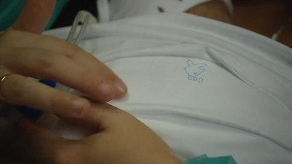 Primer marcapasos miniaturizado implantado en Europa a un niño prematuro de Valencia