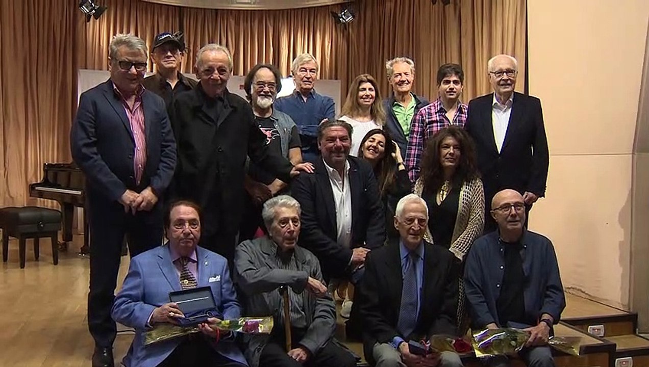 Dúo Dinámico, Sherpa o Manuel Royo reciben la llave de 'la Casa de los Autores' de SGAE