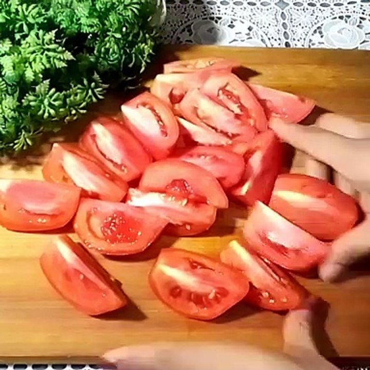 Store tomato for 1 year